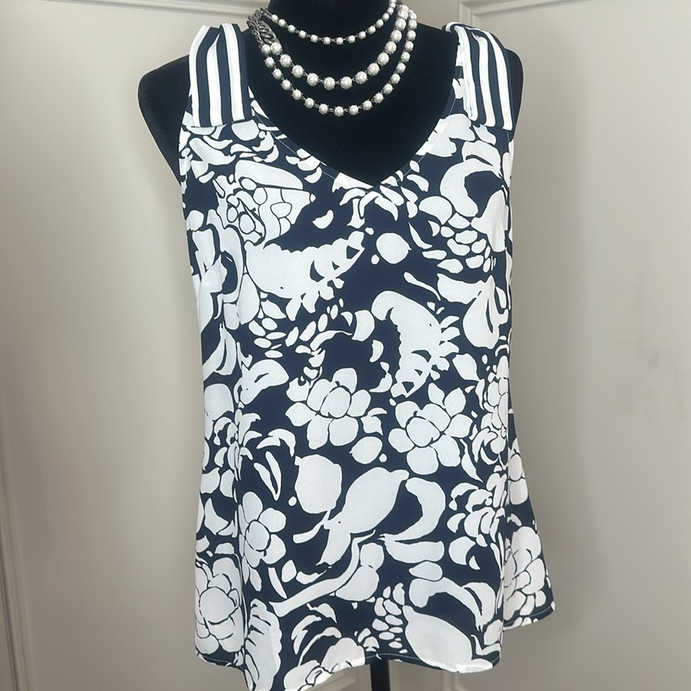 Cabi shoulder tie top